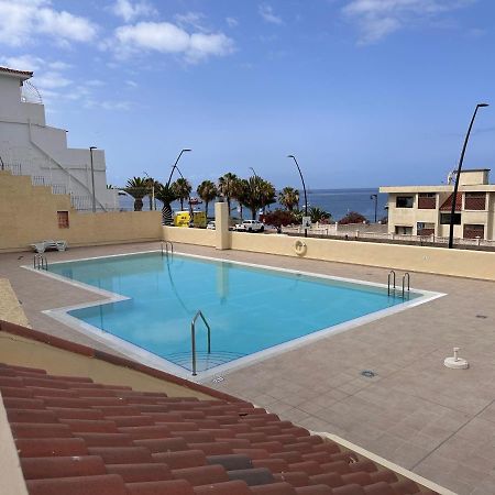 Apartamento Playa Las Vistas Лос Кристианос Экстерьер фото
